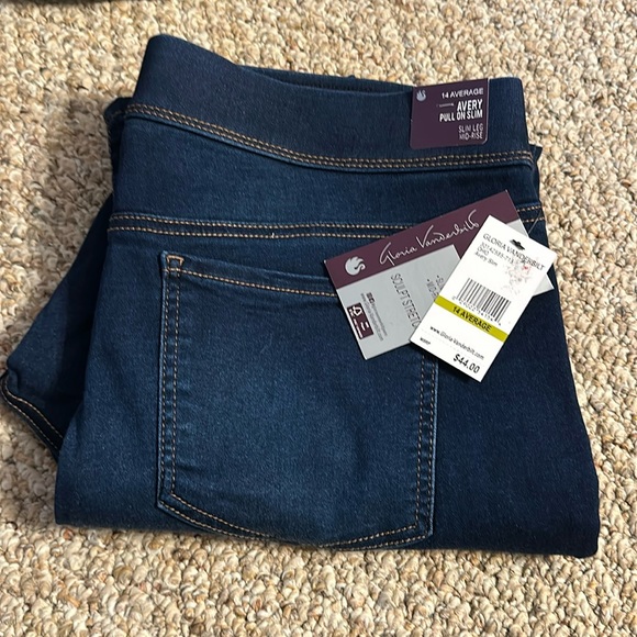 Gloria Vanderbilt pull on slim size 14 avg NWT - Picture 1 of 4